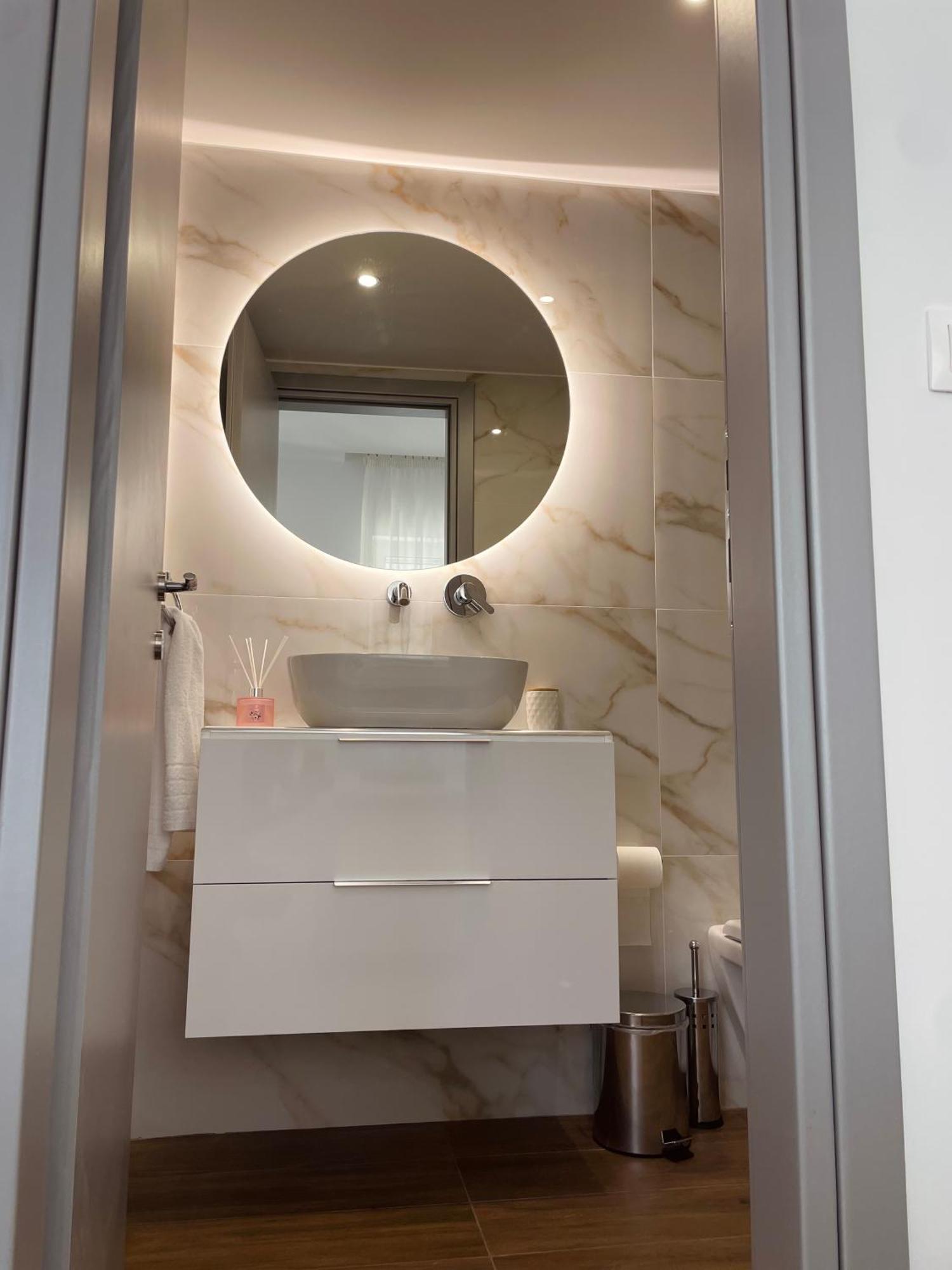Kyma Luxury Suite Kiáton Buitenkant foto